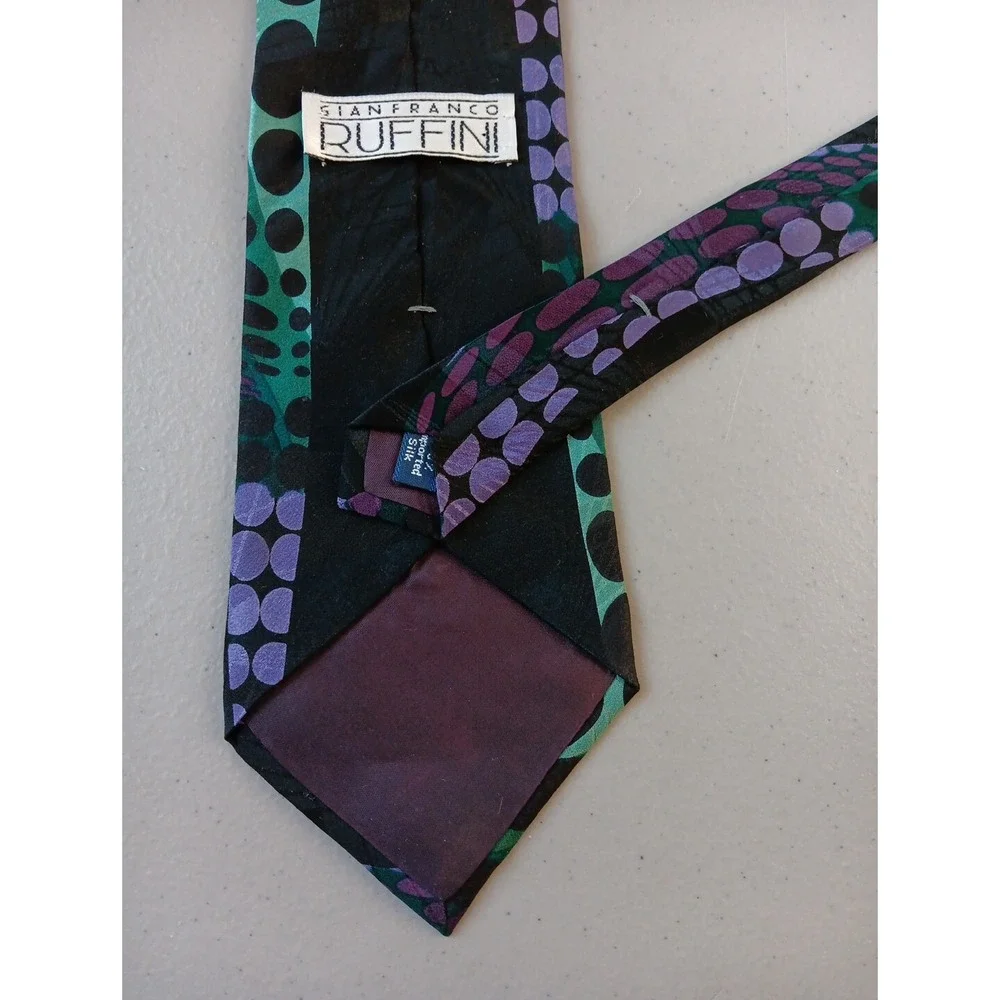 Vintage Men's Tie Black Purple Polk a Dot Groovy WIDE Loud Silk‎ Dad Mob Boss - Picture 3 of 5
